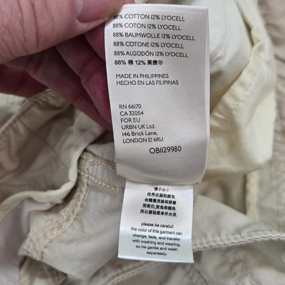 Anthropologie Women's Beige Cargo Pants Size 29 - 28